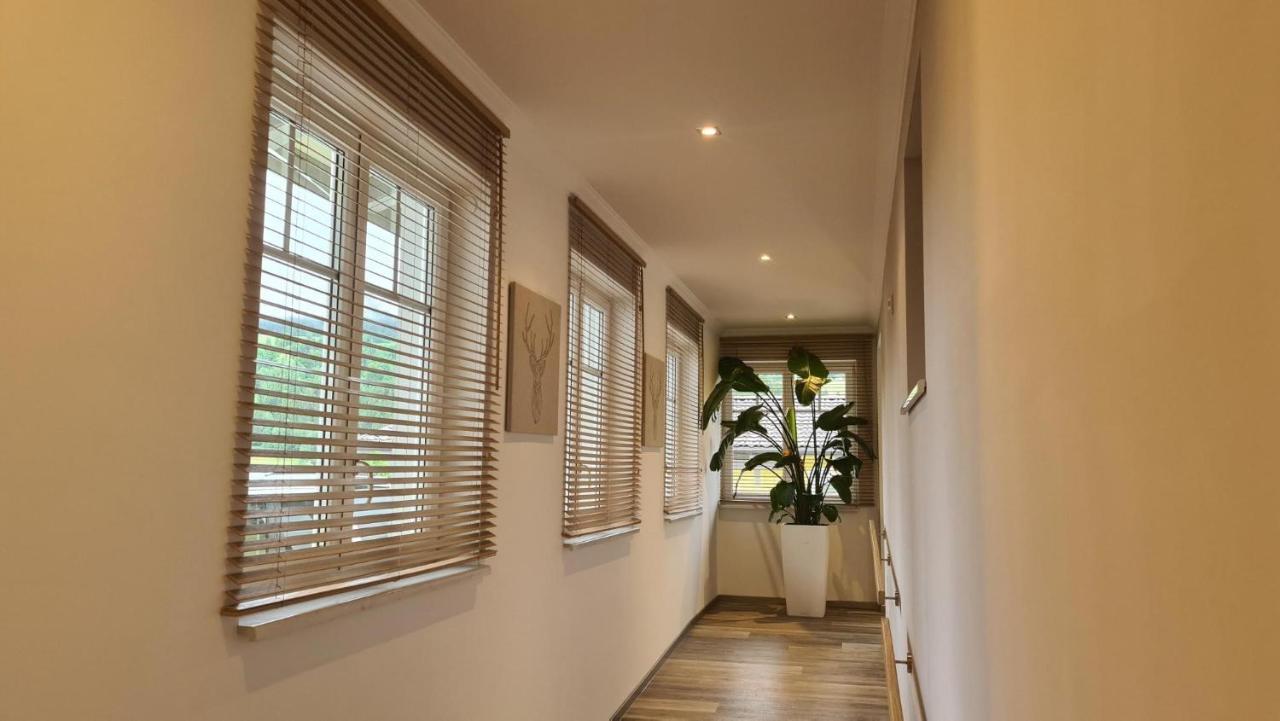 Vive Diem Haus im Ennstal Exterior foto