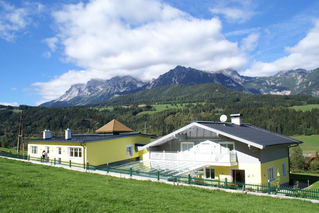 Vive Diem Haus im Ennstal Exterior foto